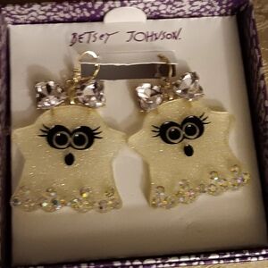 Gorgeous Betsy Johnson Earrings